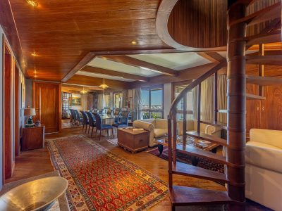 Cobertura à venda com 4 dormitórios, 282m² e 4 vagas no bairro Mont Serrat, Zona Central de Porto Alegre