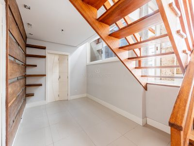 Apartamento à venda com 4 dormitórios, 125m² e 2 vagas no bairro Pedra Redonda, Zona Sul de Porto Alegre
