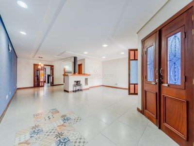 Casa à venda com 3 dormitórios, 186m² e 2 vagas no bairro Lagos de Nova Ipanema, Zona Sul de Porto Alegre