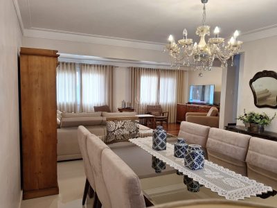 Casa em Condomínio à venda com 4 dormitórios, 200m² e 2 vagas no bairro Tristeza, Zona Sul de Porto Alegre