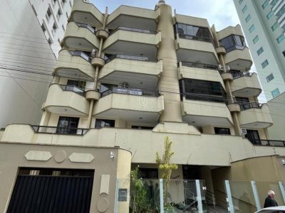 Apartamento à venda com 2 dormitórios, 110m² e 1 vaga no bairro Meia Praia, Zona Central de Itapema