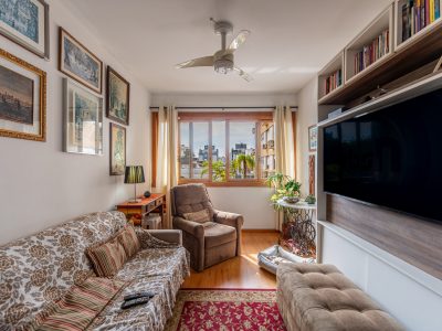 Apartamento à venda com 2 dormitórios, 70m² e 1 vaga no bairro Tristeza, Zona Sul de Porto Alegre