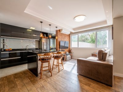 Apartamento à venda com 3 dormitórios, 74m² e 1 vaga no bairro Teresópolis, Zona Sul de Porto Alegre