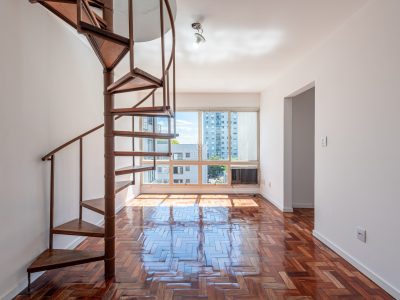 Cobertura à venda com 2 dormitórios, 150m² e 1 vaga no bairro Cristal, Zona Sul de Porto Alegre