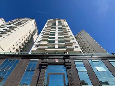 Apartamento à venda com 2 dormitórios, 60m² e 1 vaga no bairro Jardim Praia Mar em Itapema