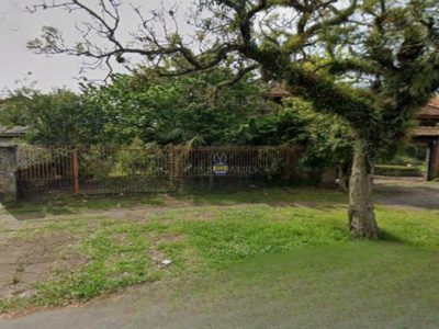 Terreno à venda com 300m² no bairro Tristeza, Zona Sul de Porto Alegre