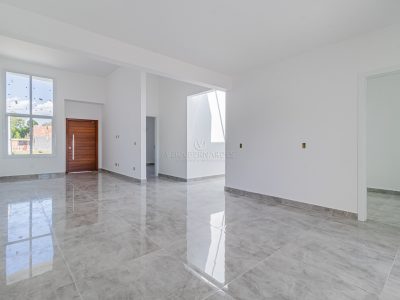 Casa à venda com 3 dormitórios, 110m² e 2 vagas no bairro Lagos de Nova Ipanema, Zona Sul de Porto Alegre