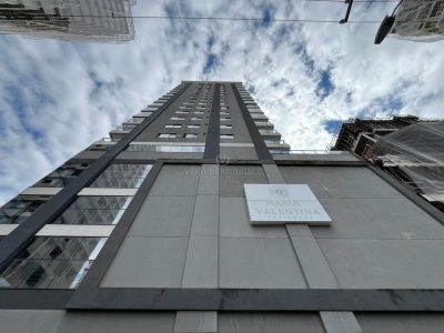 Apartamento à venda com 2 dormitórios, 70m² e 1 vaga no bairro Morretes em Itapema