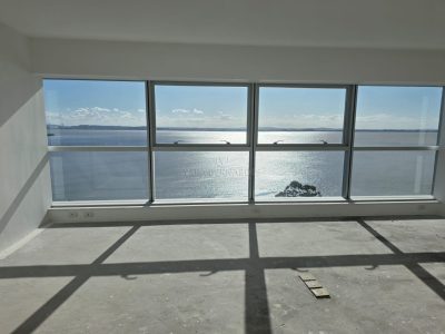 Loft à venda com 1 dormitório, 43m² e 1 vaga no bairro Cristal, Zona Sul de Porto Alegre