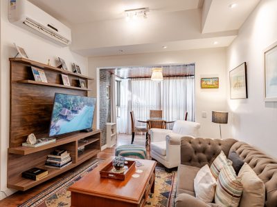 Cobertura à venda com 4 dormitórios, 228m² e 2 vagas no bairro Tristeza, Zona Sul de Porto Alegre
