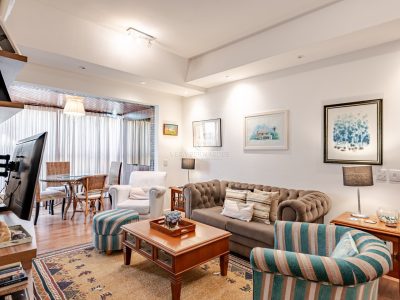 Cobertura à venda com 4 dormitórios, 228m² e 2 vagas no bairro Tristeza, Zona Sul de Porto Alegre