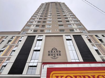 Apartamento à venda com 2 dormitórios, 66m² e 2 vagas no bairro Morretes em Itapema