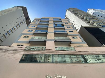 Apartamento à venda com 2 dormitórios, 104m² e 1 vaga no bairro Morretes em Itapema