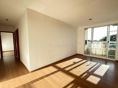 Apartamento à venda com 2 dormitórios, 56m² e 1 vaga no bairro Camaquã, Zona Sul de Porto Alegre