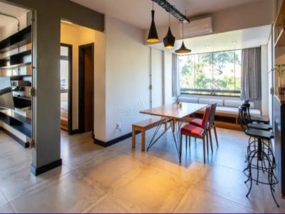 Cobertura à venda com 2 dormitórios, 167m² e 2 vagas no bairro Tristeza, Zona Sul de Porto Alegre