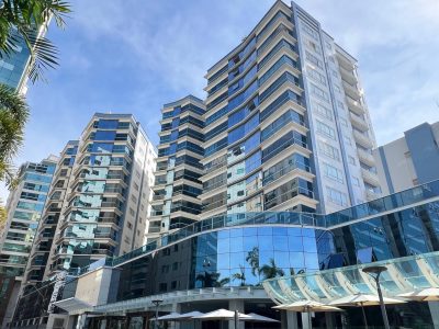 Apartamento à venda com 4 dormitórios, 197m² e 2 vagas no bairro Centro em Itapema