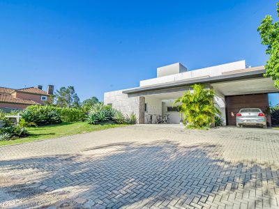 Casa em Condomínio à venda com 3 dormitórios, 418m² e 4 vagas no bairro Terra Ville, Zona Sul de Porto Alegre