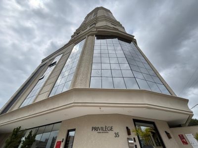Apartamento à venda com 2 dormitórios, 62m² e 1 vaga no bairro Tabuleiro em Itapema