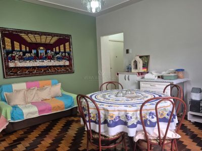 Apartamento à venda com 2 dormitórios, 83m² no bairro Centro Histórico, Zona Central de Porto Alegre