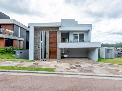 Casa em Condomínio à venda com 3 dormitórios, 286m² e 4 vagas no bairro Alphaville, Zona Sul de Porto Alegre