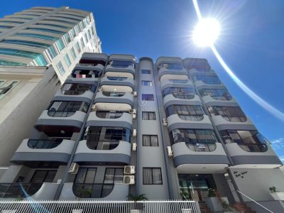 Apartamento à venda com 3 dormitórios, 147m² e 1 vaga no bairro Centro em Itapema