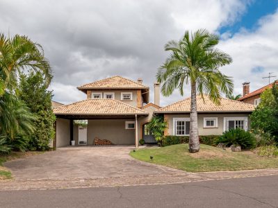 Casa em Condomínio à venda com 4 dormitórios, 480m² e 4 vagas no bairro Terra Ville, Zona Sul de Porto Alegre