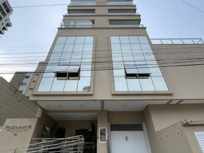 Apartamento à venda com 2 dormitórios, 702m² e 2 vagas no bairro Morretes em Itapema