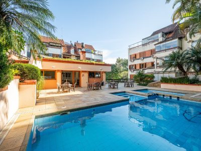 Cobertura à venda com 3 dormitórios, 154m² e 3 vagas no bairro Ipanema, Zona Sul de Porto Alegre