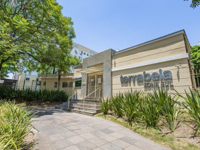 Apartamento à venda com 2 dormitórios, 45m² e 1 vaga no bairro Cristal, Zona Sul de Porto Alegre