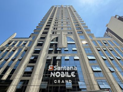 Apartamento à venda com 1 dormitório, 40m² e 1 vaga no bairro Meia Praia em Itapema
