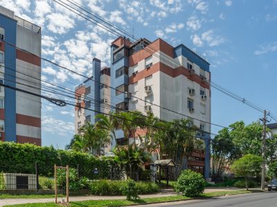 Apartamento à venda com 3 dormitórios, 85m² e 1 vaga no bairro Tristeza, Zona Sul de Porto Alegre