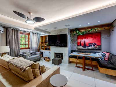 Casa em Condomínio à venda com 3 dormitórios, 174m² e 3 vagas no bairro Tristeza, Zona Sul de Porto Alegre