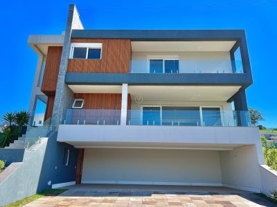 Casa em Condomínio à venda com 4 dormitórios, 396m² e 4 vagas no bairro Alphaville, Zona Sul de Porto Alegre