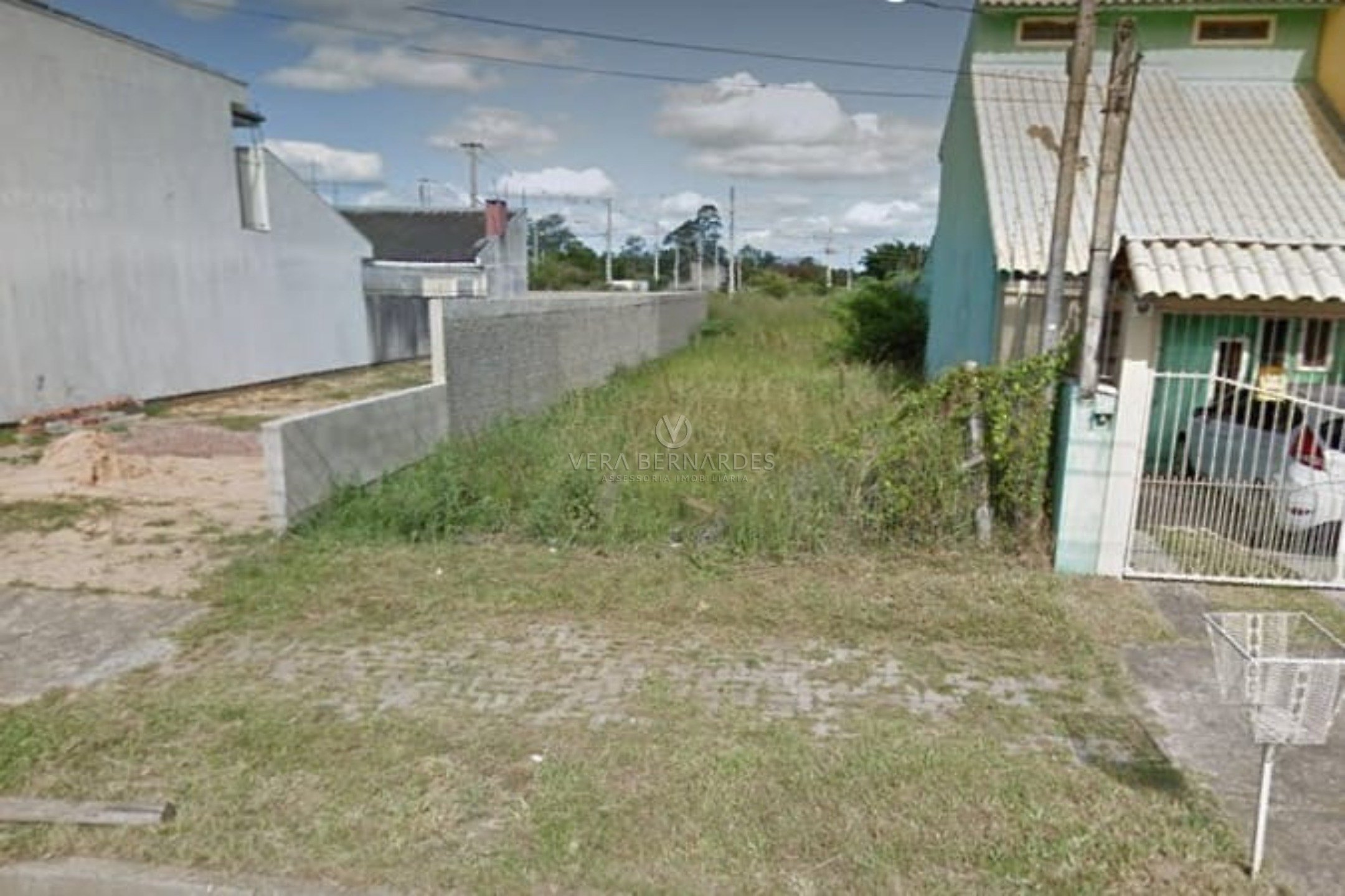 Terreno à venda com 195m² no bairro Hípica, Zona Sul de Porto Alegre