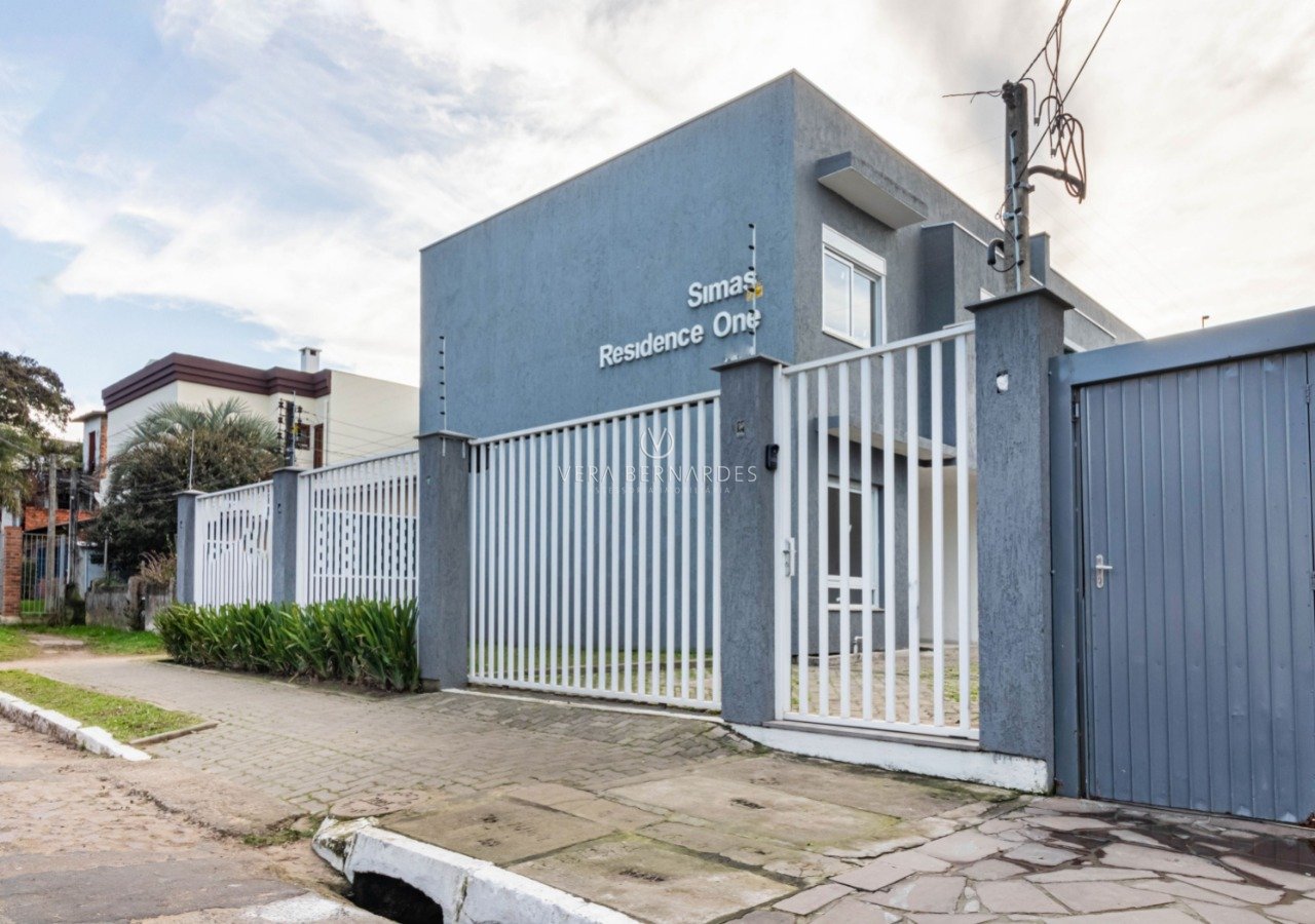 Casa em Condomínio à venda com 3 dormitórios, 114m² e 2 vagas no bairro Tristeza, Zona Sul de Porto Alegre