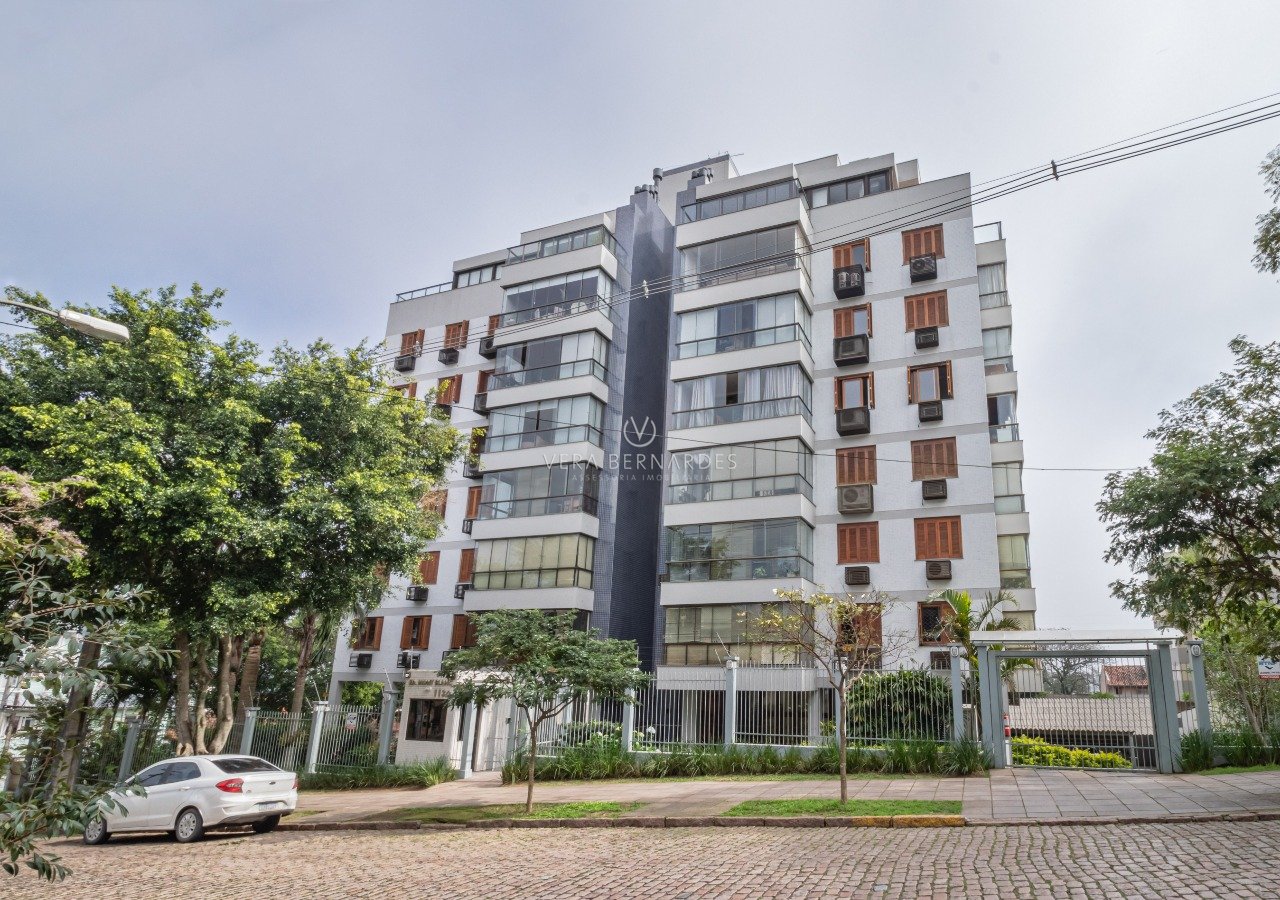 Apartamento à venda com 2 dormitórios, 78m² e 2 vagas no bairro Tristeza, Zona Sul de Porto Alegre
