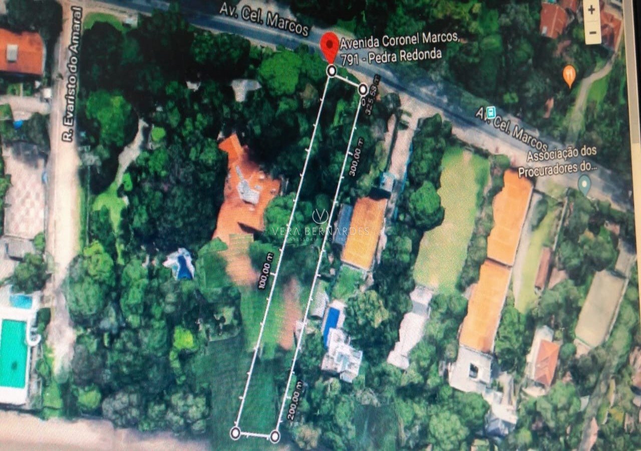 Terreno à venda com 3517m² no bairro Pedra Redonda, Zona Sul de Porto Alegre