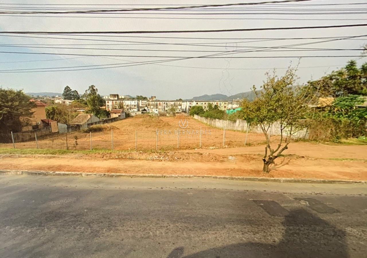 Terreno à venda com 4950m² no bairro Cavalhada, Zona Sul de Porto Alegre