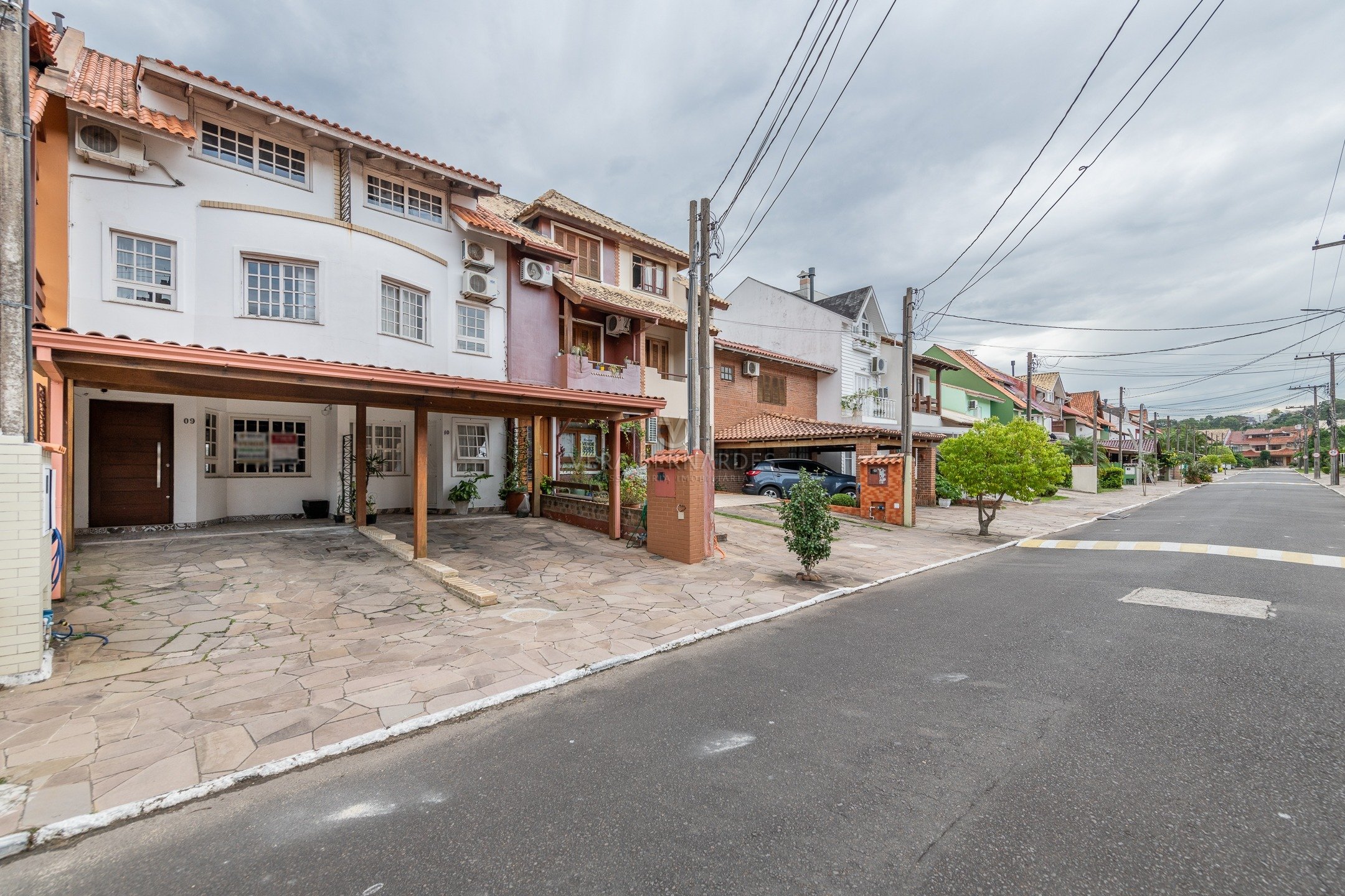Casa em Condomínio à venda com 3 dormitórios, 133m² e 1 vaga no bairro Ipanema, Zona Sul de Porto Alegre