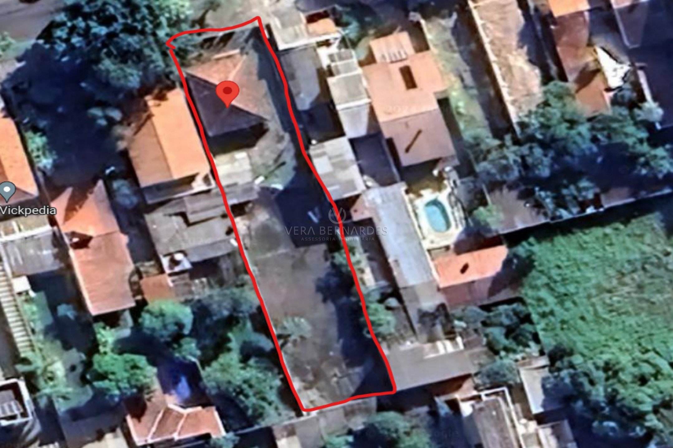 Terreno à venda com 914m² no bairro Camaquã, Zona Sul de Porto Alegre