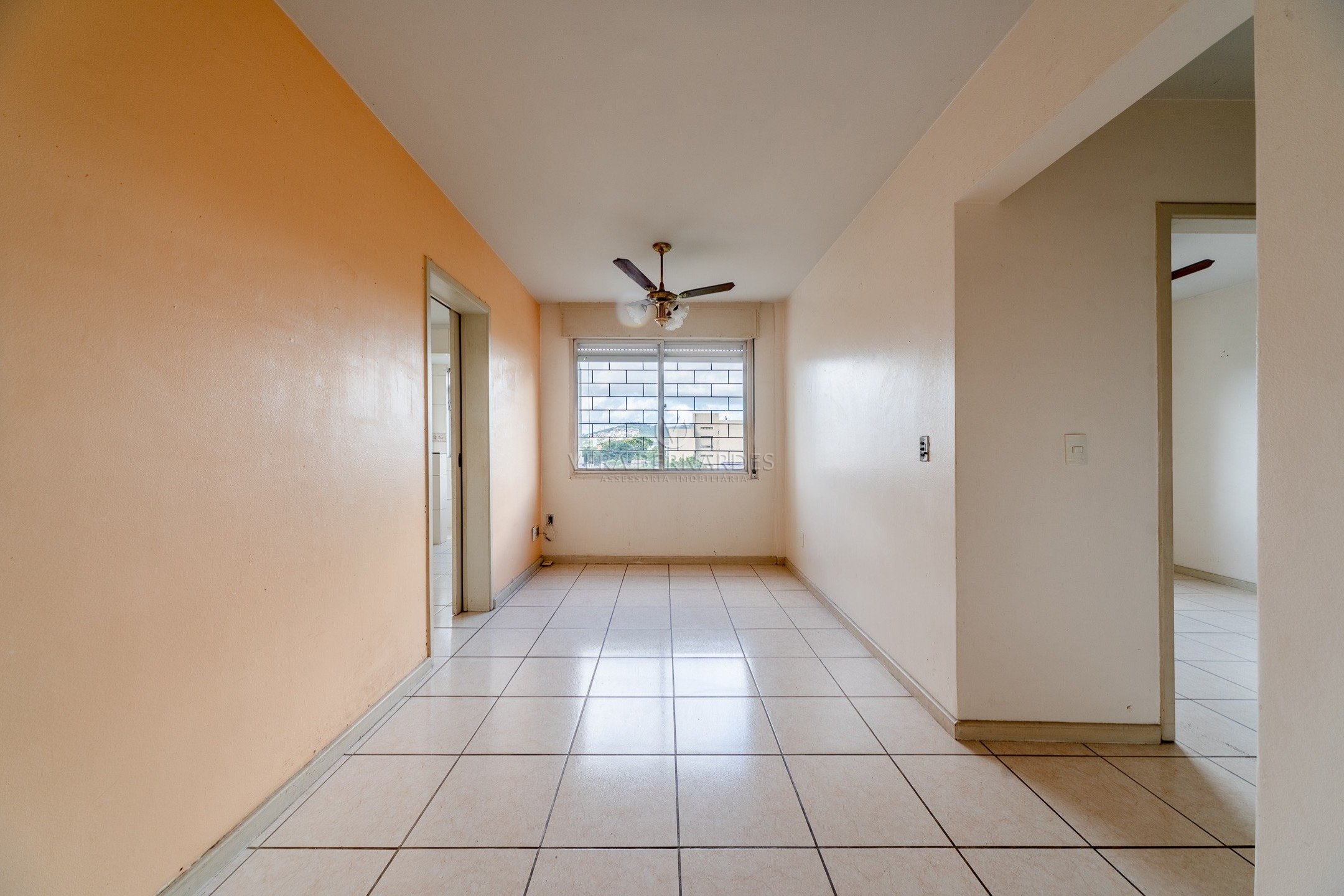 Apartamento à venda com 2 dormitórios, 57m² no bairro Tristeza, Zona Sul de Porto Alegre