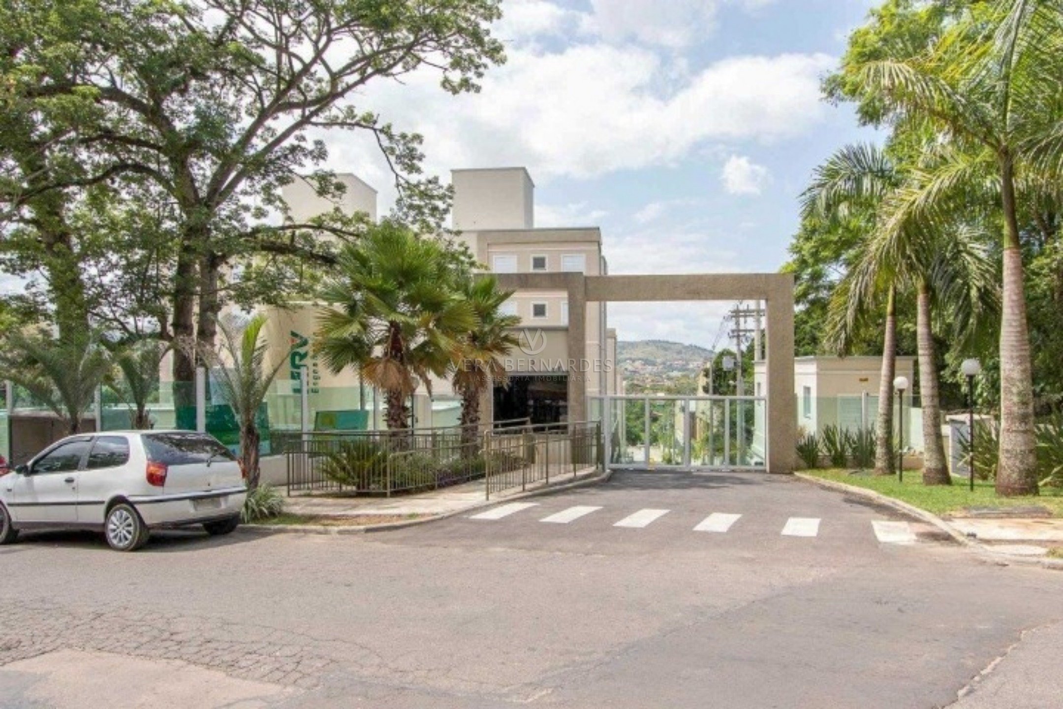 Apartamento à venda com 1 dormitório, 39m² e 1 vaga no bairro Vila Nova, Zona Sul de Porto Alegre